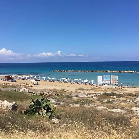 Nice Freshly Renovated Sea-view