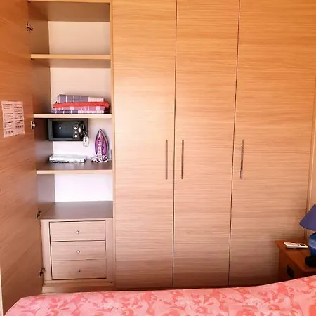 Nice Freshly Renovated Sea-view Апартаменты Пафос
